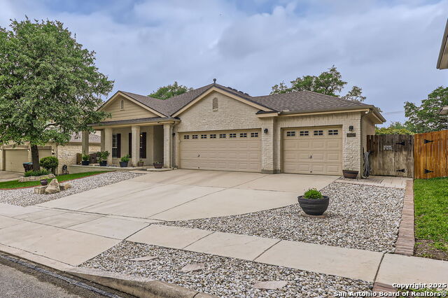 Details for 10427 Shire Country, San Antonio, TX 78254