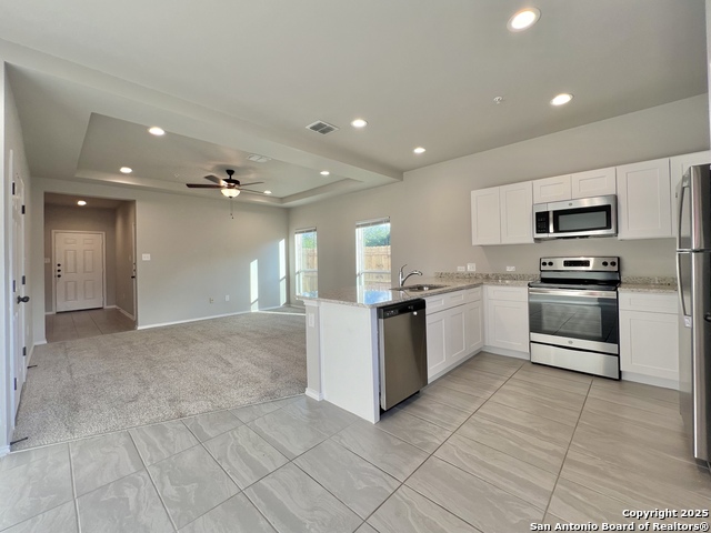 Image 6 of 17 For 4122 Swans Landing  303