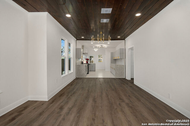 Image 11 of 30 For 1719 Dawson St