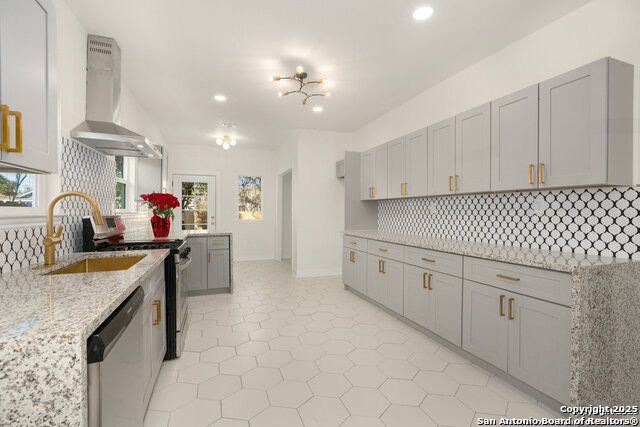 Image 17 of 30 For 1719 Dawson St