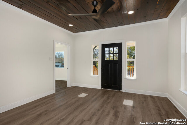 Image 9 of 30 For 1719 Dawson St