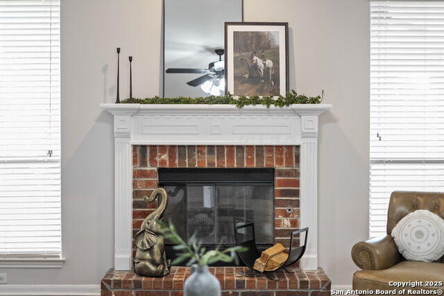 Listing photo id 11 for 8715 Anton Chico