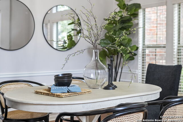 Listing photo id 12 for 8715 Anton Chico