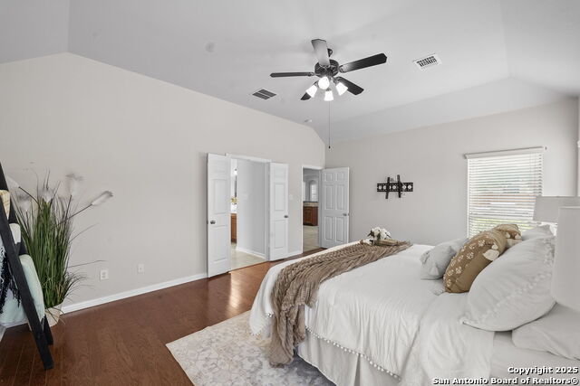 Listing photo id 19 for 8715 Anton Chico