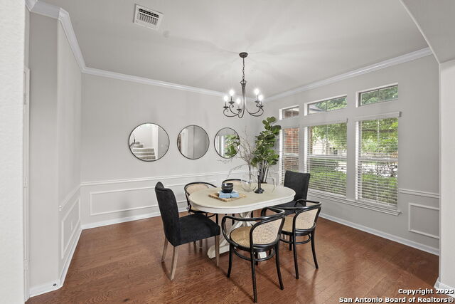 Listing photo id 3 for 8715 Anton Chico