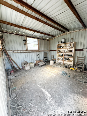 Listing photo id 6 for 000 Fannin St