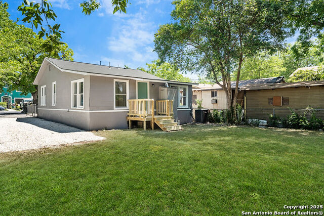 Image 21 of 22 For 1730 Thorain