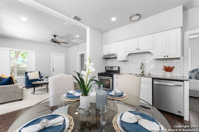 Image 4 of 22 For 1730 Thorain