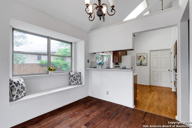 Image 16 of 33 For 13902 Foothills Court St