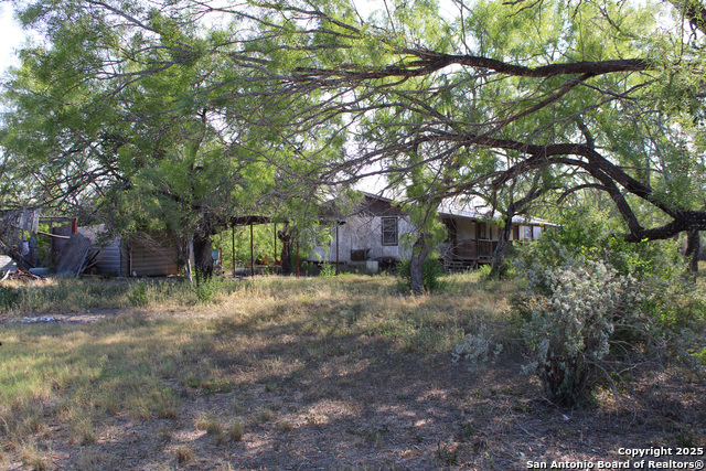 Details for 87a Eagle Pass Trail, Uvalde, TX 78801