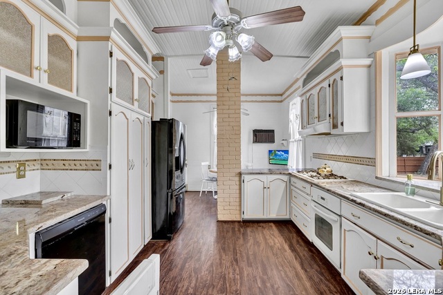 Image 15 of 45 For 705 Guenther E