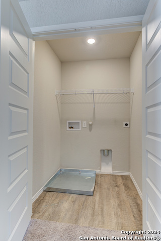 Image 28 of 31 For 1121 Gracie Way