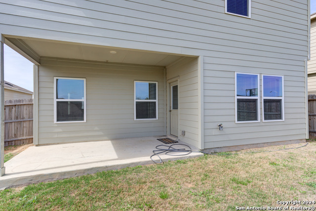 Image 29 of 31 For 1121 Gracie Way