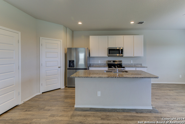 Image 5 of 31 For 1121 Gracie Way