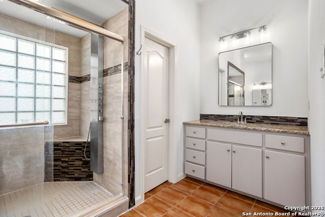 Image 14 of 23 For 26843 Nelson Hill