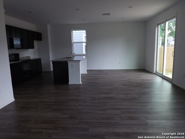 Image 4 of 23 For 3411 Rancho Primera