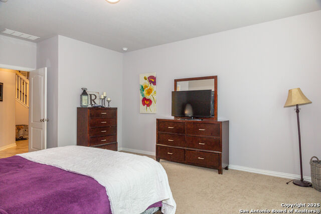 Image 18 of 39 For 8220 Robin Gate