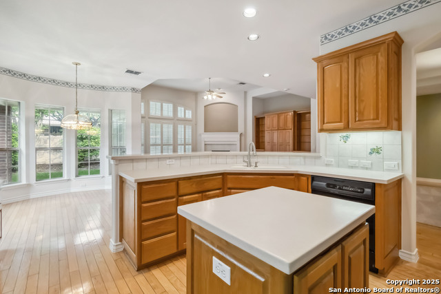 Image 16 of 29 For 37 Villa Verde