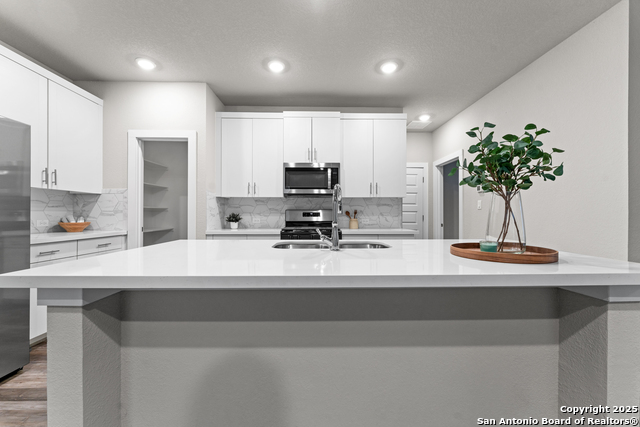 Image 11 of 33 For 15011 Wychwood