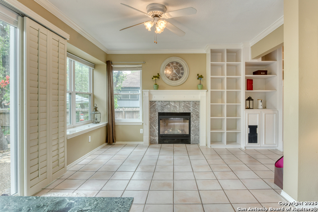 Listing photo id 12 for 8811 Silent Stream