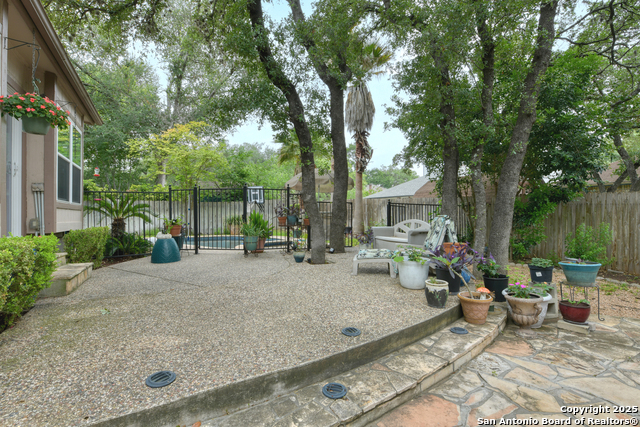 Listing photo id 27 for 8811 Silent Stream