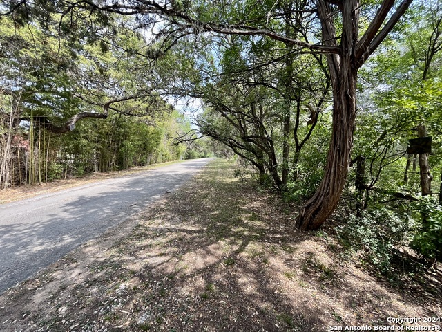 Listing photo id 2 for 13931 Old Scenic Loop