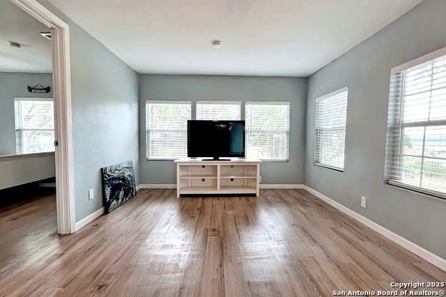 Image 8 of 27 For 13444 Park Road 37