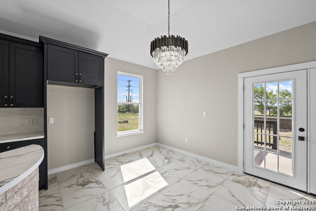 Listing photo id 19 for 165 Flor Del Sol