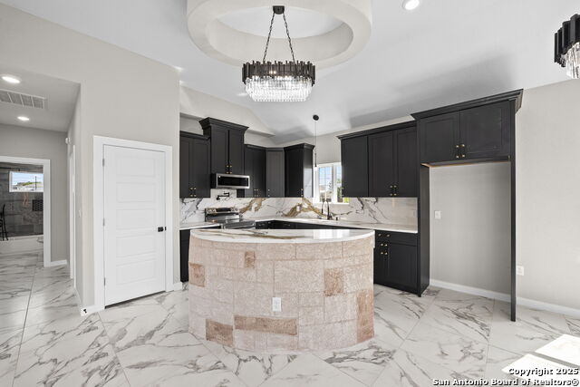 Listing photo id 20 for 165 Flor Del Sol