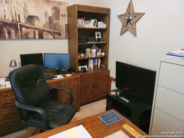Image 11 of 70 For 24103 Waterhole Ln