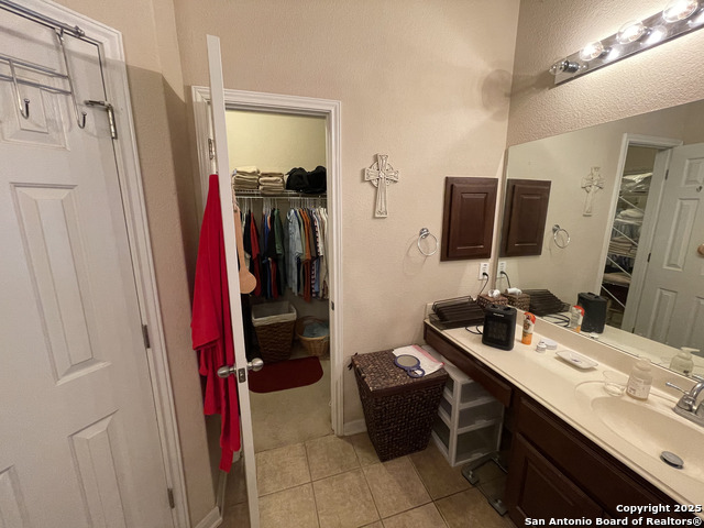 Image 38 of 70 For 24103 Waterhole Ln