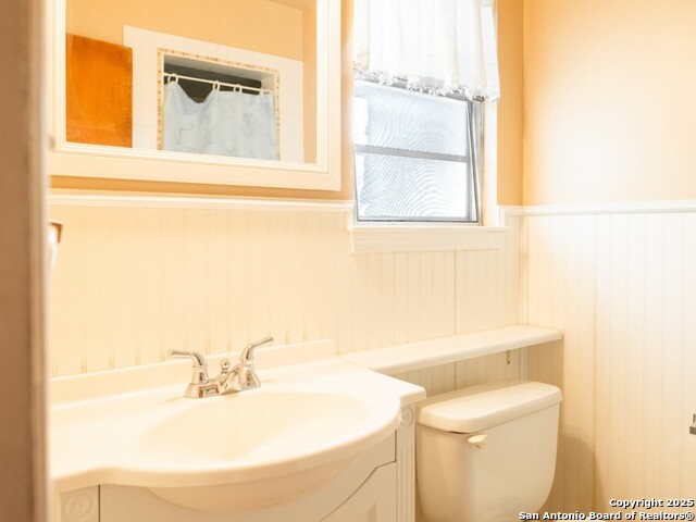 Image 14 of 18 For 413 Lindbergh Blvd. E