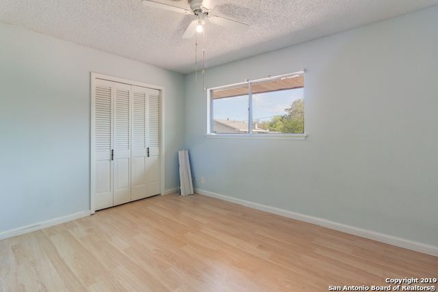 Image 17 of 25 For 10514 Millspring