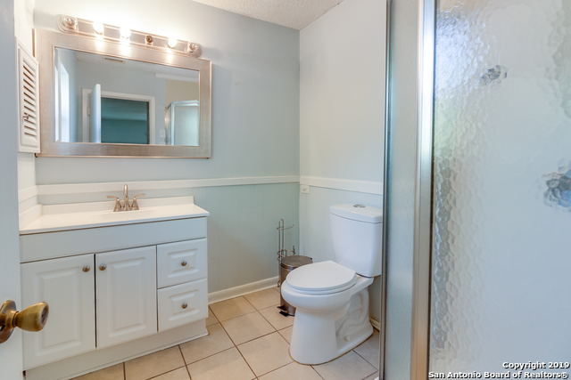 Image 20 of 25 For 10514 Millspring