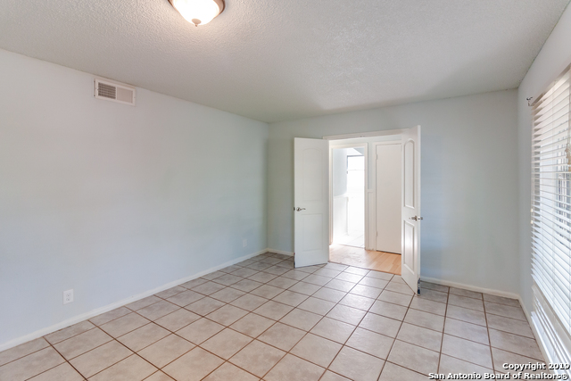 Image 6 of 25 For 10514 Millspring