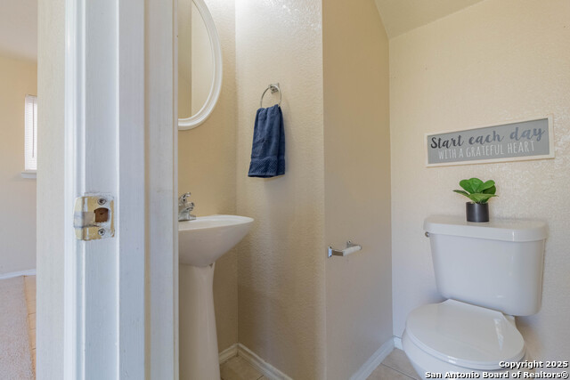 Listing photo id 9 for 6319 Wild Flower Way