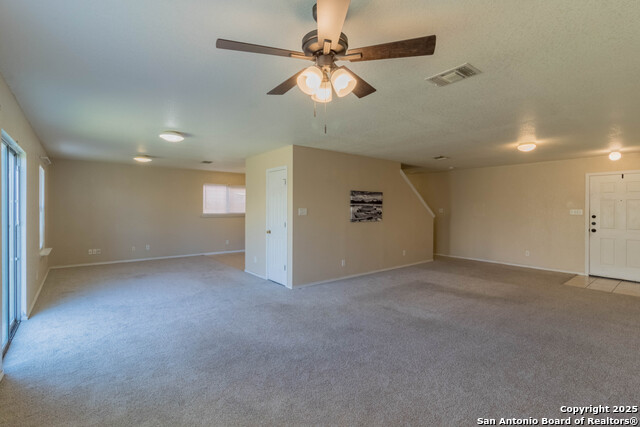 Listing photo id 11 for 6319 Wild Flower Way