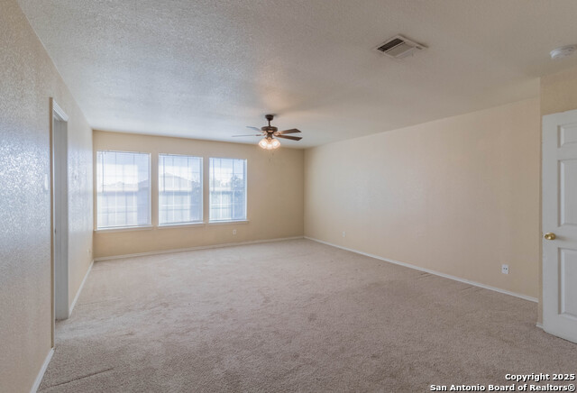 Listing photo id 30 for 6319 Wild Flower Way