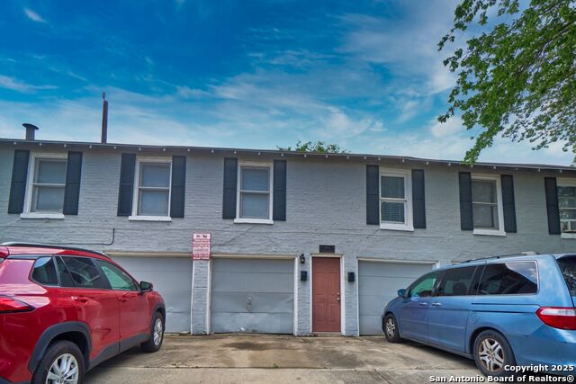 Details for 3101 Elmendorf  1, San Antonio, TX 78201