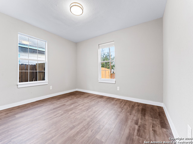 Image 11 of 30 For 1851 Dawson St