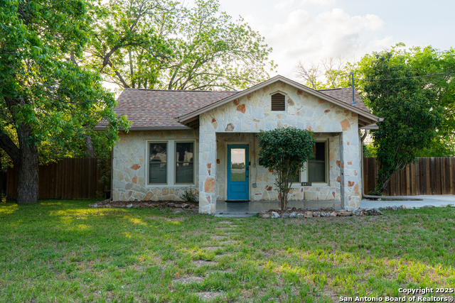 Details for 1452 Stonewall, New Braunfels, TX 78130