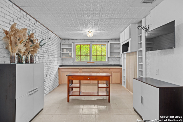 Listing photo id 14 for 24159 Boerne Stage Rd