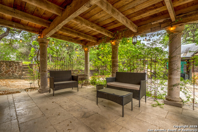 Listing photo id 40 for 24159 Boerne Stage Rd
