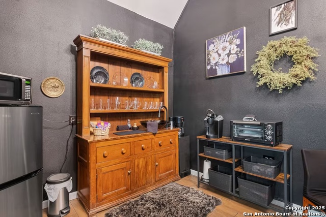 Listing photo id 56 for 24159 Boerne Stage Rd