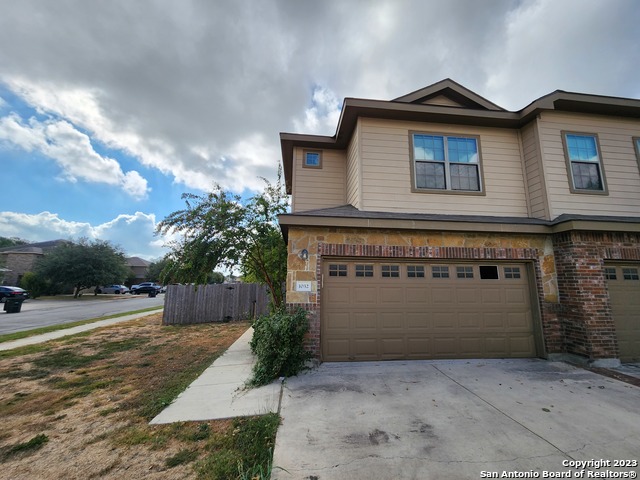 Details for 1032 Brown Rock Dr, New Braunfels, TX 78130