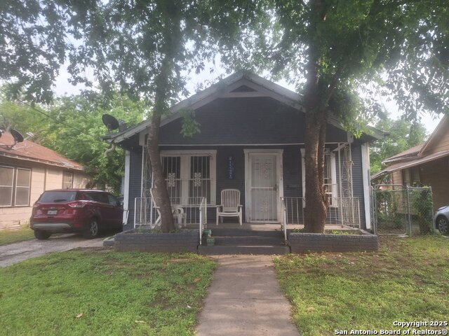 Details for 608 Harlan  , San Antonio, TX 78214