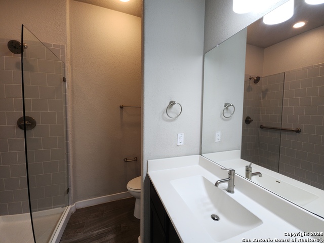 Image 22 of 27 For 1115 Creekside Orchard