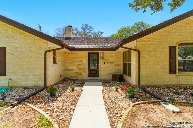 Listing photo id 1 for 614 Moorside Dr