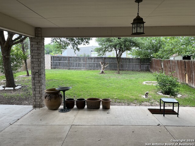 Image 10 of 24 For 8318 Tavern Pt