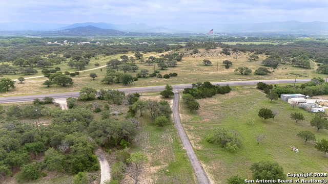 Image 6 of 44 For 4143 South U S Hwy 83 S